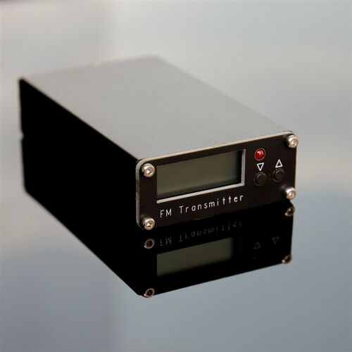2千米FMb发射机数字显示0.5W 500mW立体声76-108M英语听力