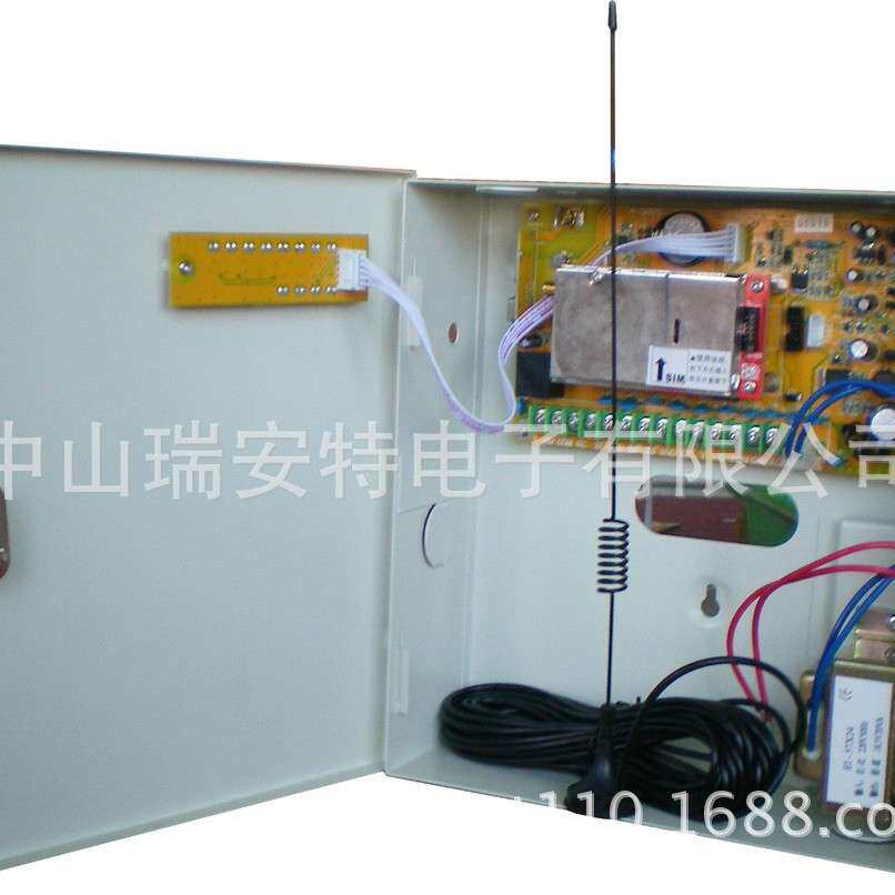 GSM语音电话漏水检测报警器，8路短信报警主机，机房监控报警器