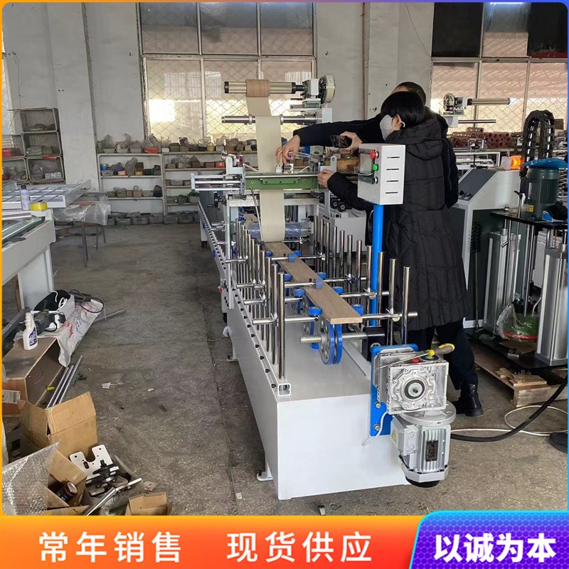 木塑方管包覆机 凹凸槽格栅板包覆设备 四面包覆Z一次性完成
