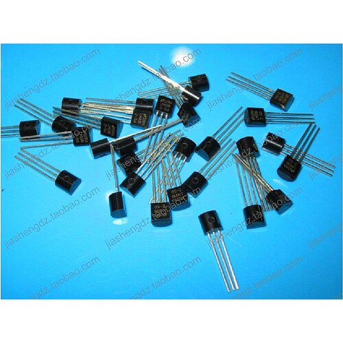 2SA733 A733 0.1A 50V PNP TO-92 小功率三级管