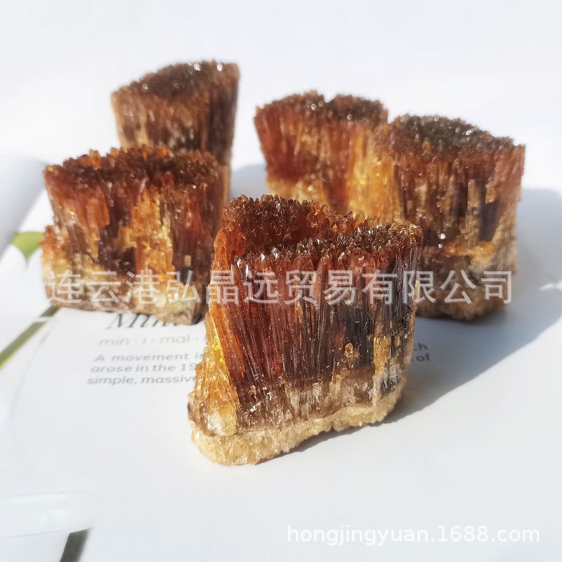 弘晶远水晶 天然琥o珀色方解石矿标 琥珀色原石原矿矿标摆件
