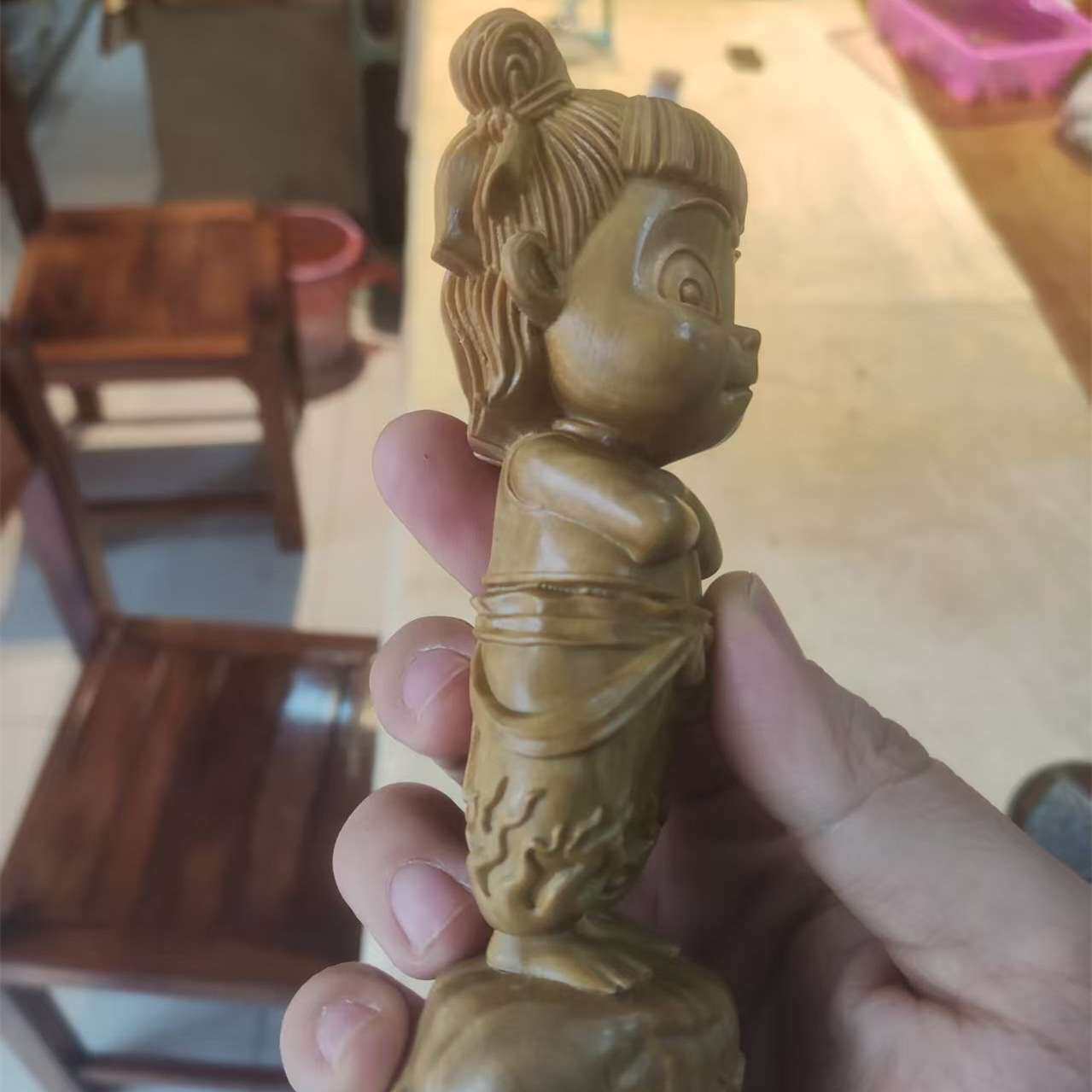 绿檀木雕哪吒降世摆件实木雕刻哪吒魔童人物工艺品中控台车载饰品