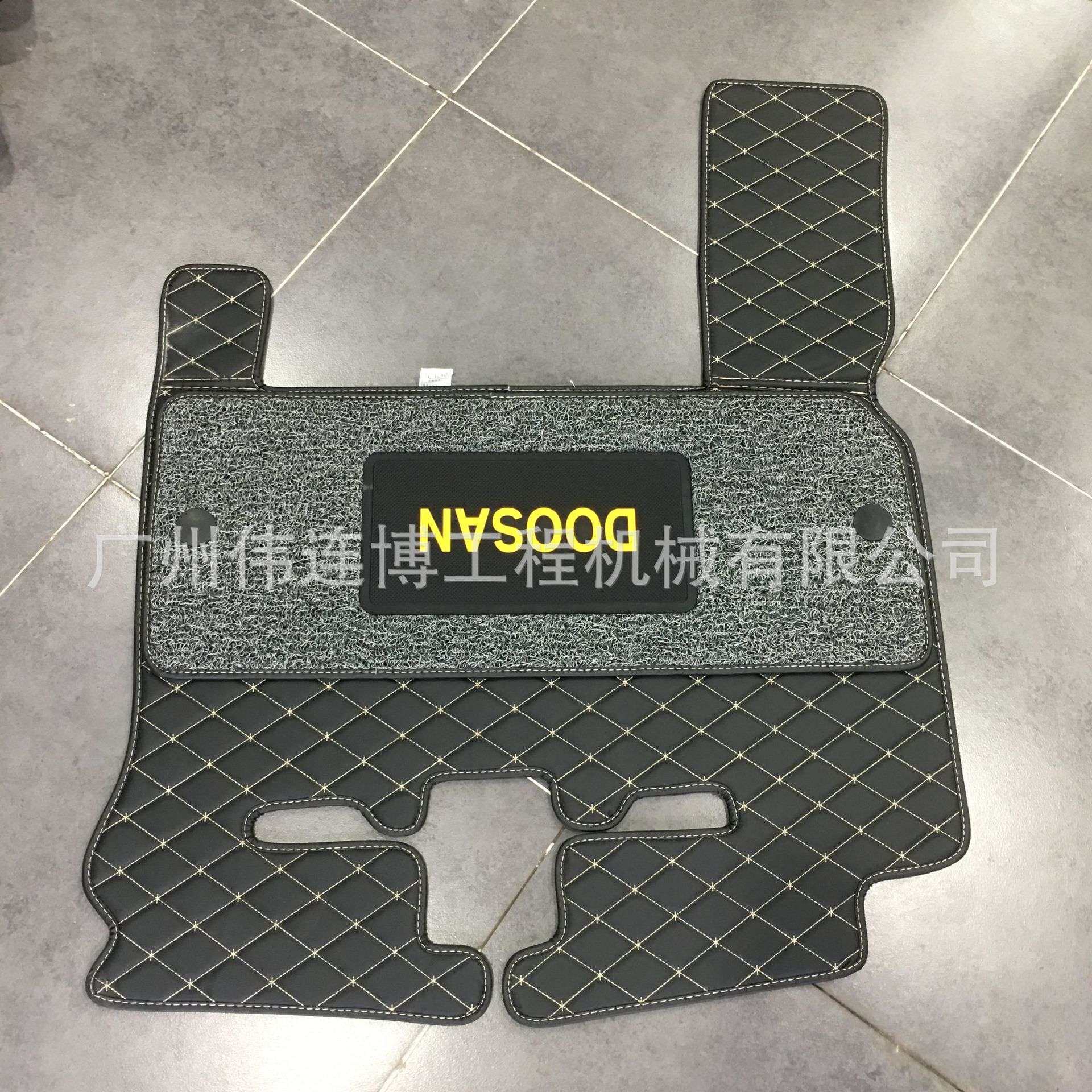 供应挖掘机斗山大宇DH60-7 DX75-9C驾驶室地板胶新款丝圈脚垫地毯