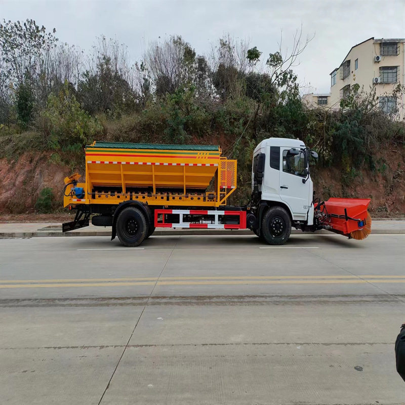 前置3米除雪滚与铲可换装
