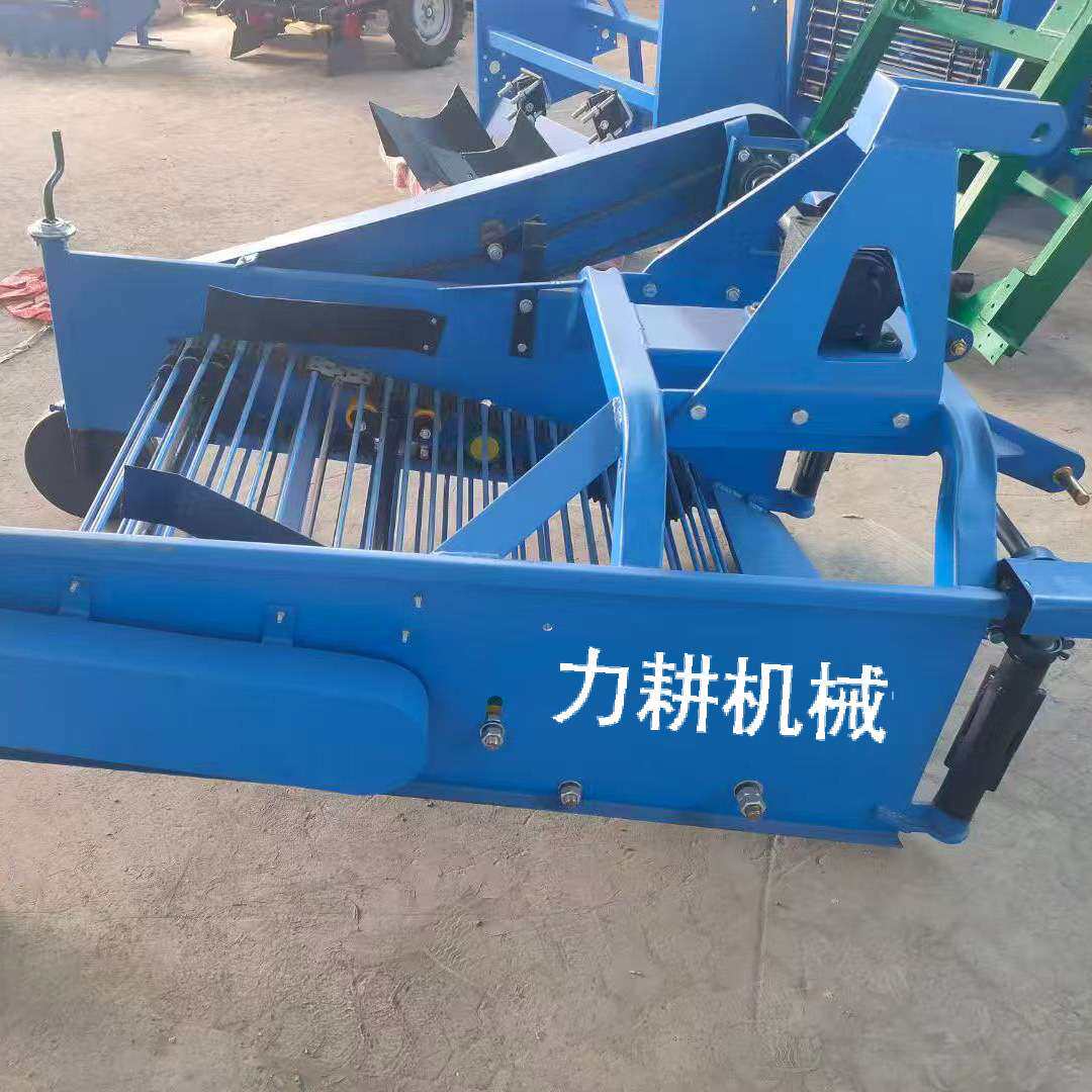 土豆收获机四轮拖拉机马铃薯收获机起土豆机大小型薯类全自动收获