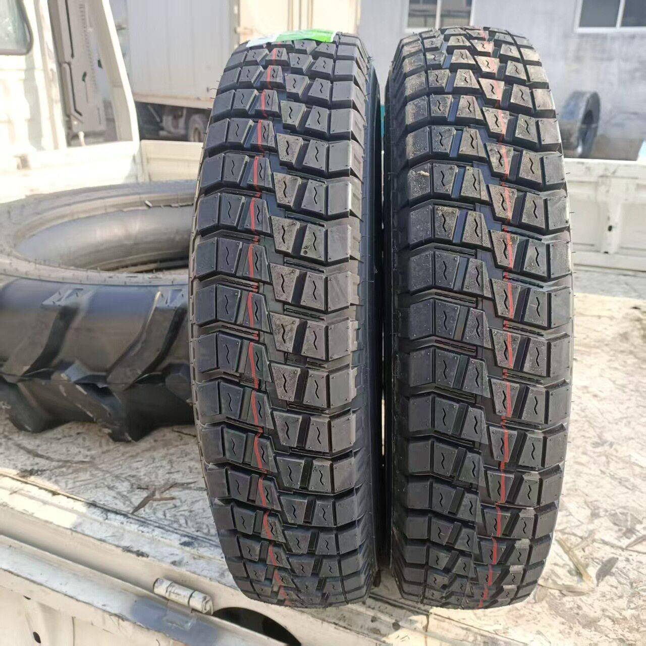 厂家直供195/60R15LT小半钢轿车185R15LT轻卡轮胎 现货 pf
