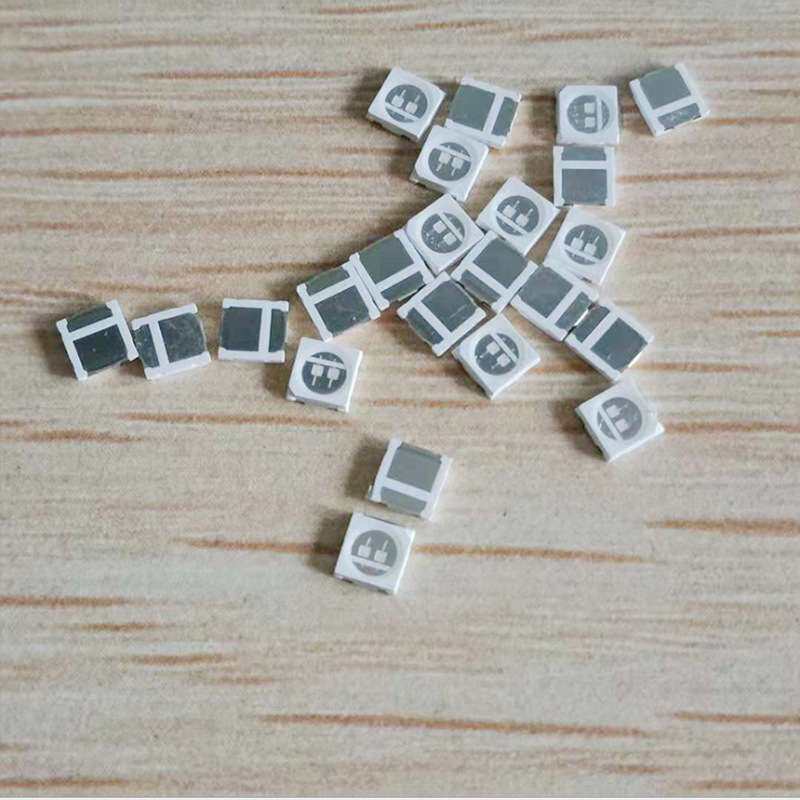 现货供应3030红光灯珠620-625nm绿光灯条蓝光黄光紫光贴片led节能