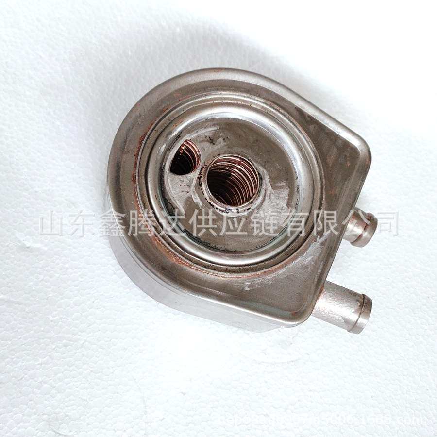 工厂 日系卡车用机油冷却器散热器 8-94438354-0 8944383540