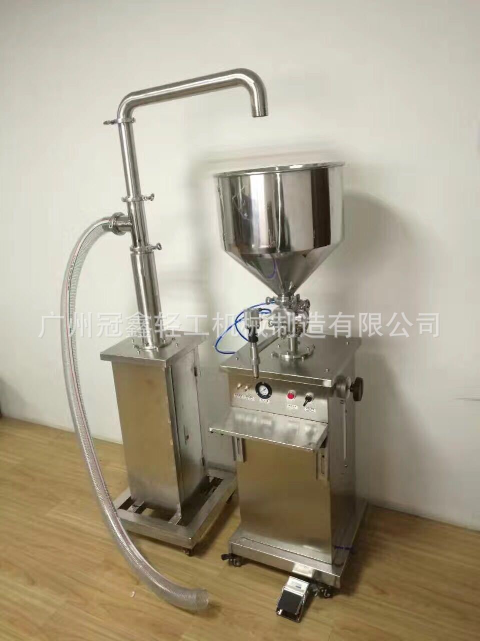 半自动膏体灌装机 膏霜灌装机 浴盐灌装机 乳液灌装机