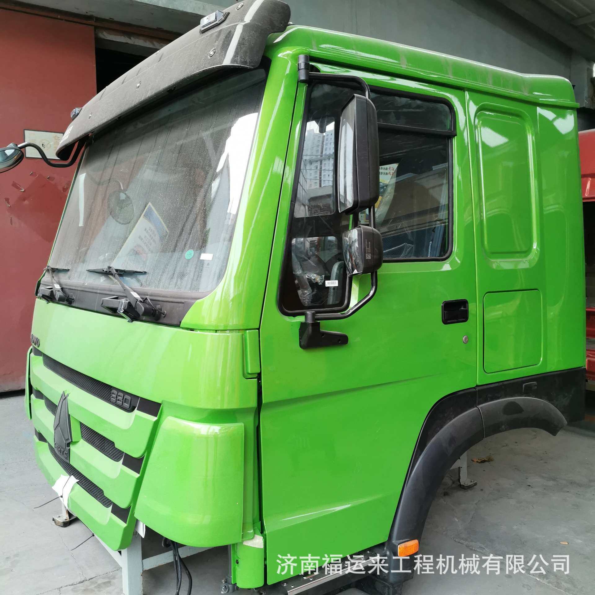 豪沃平顶驾驶室总成 豪沃驾驶室总成方向机 豪沃工程车转向器