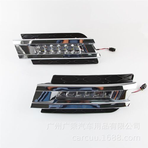 适用于奔驰W164GL320GL350GL420GL450GL550 06-09年专用LED日行灯