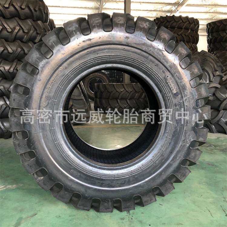 三角17.5-25铲车轮胎 30装载机工程轮胎