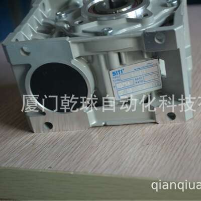 NMRV-P 090  MOTOVARIO 伞齿轮减速机   意大利产地 质量可靠