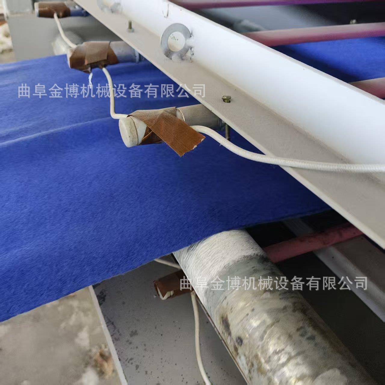 无纺布浸蜡机特氟龙涂层加热胶槽熔蜡涂布机包装纸袋浸蜡设备