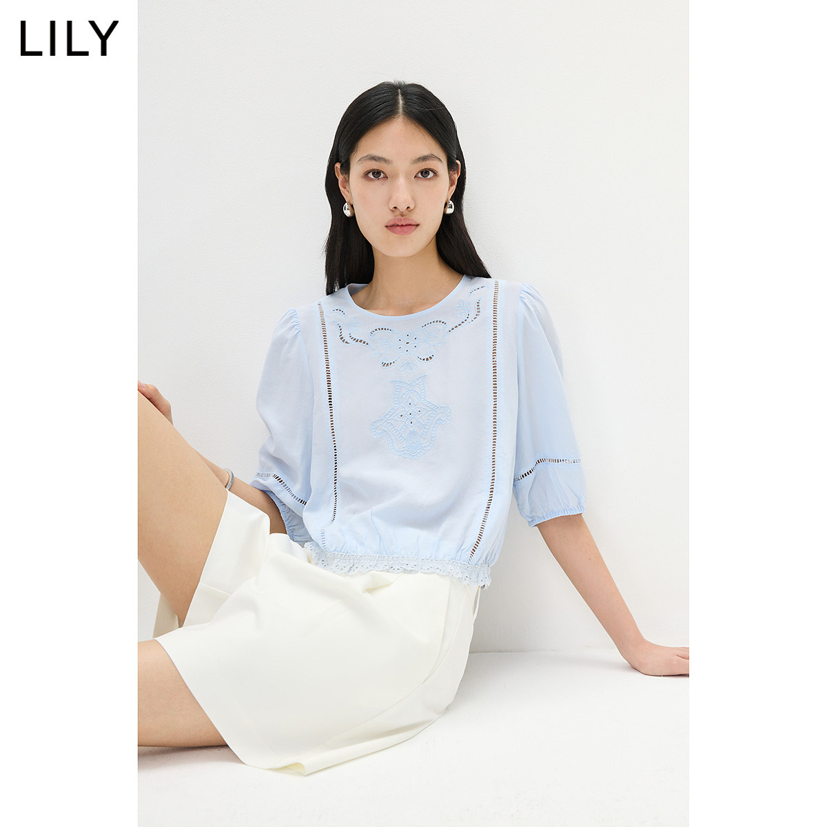 LILY2026夏新款女装莱赛尔亚麻混纺法式镂空蕾丝绣花七分袖雪纺衫