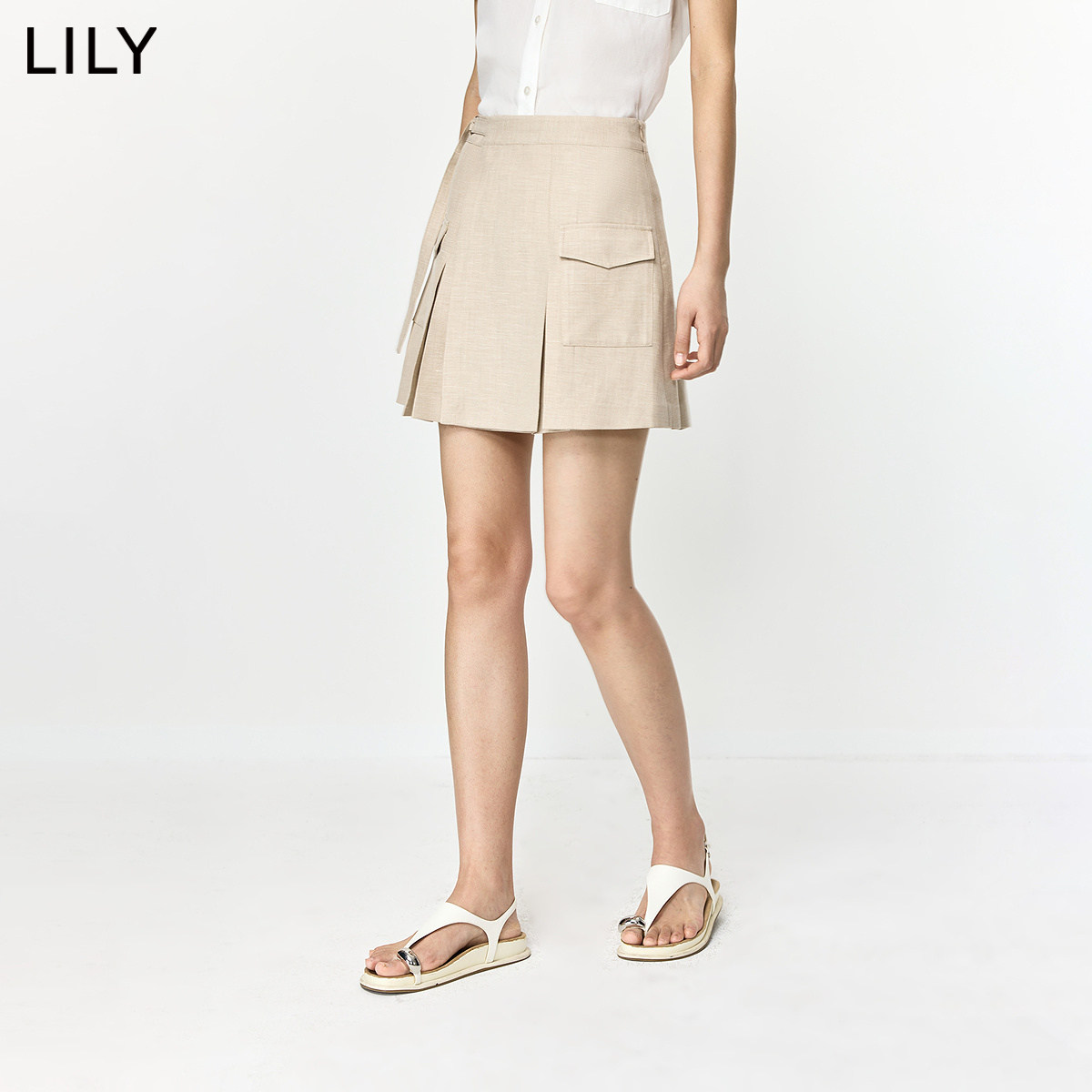 LILY2026夏新款含亚麻简约松弛感压褶休闲工装浅卡其色裙裤女短裤