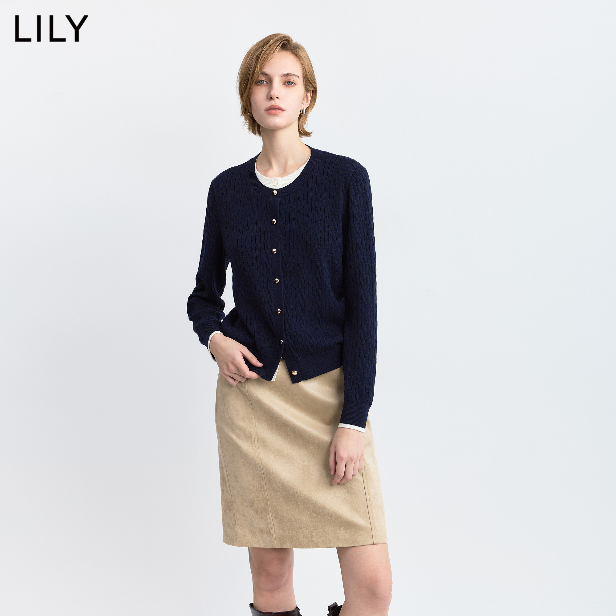 LILY2026冬新款设计感假两件绞花麻花休闲圆领针织开衫外套女短款