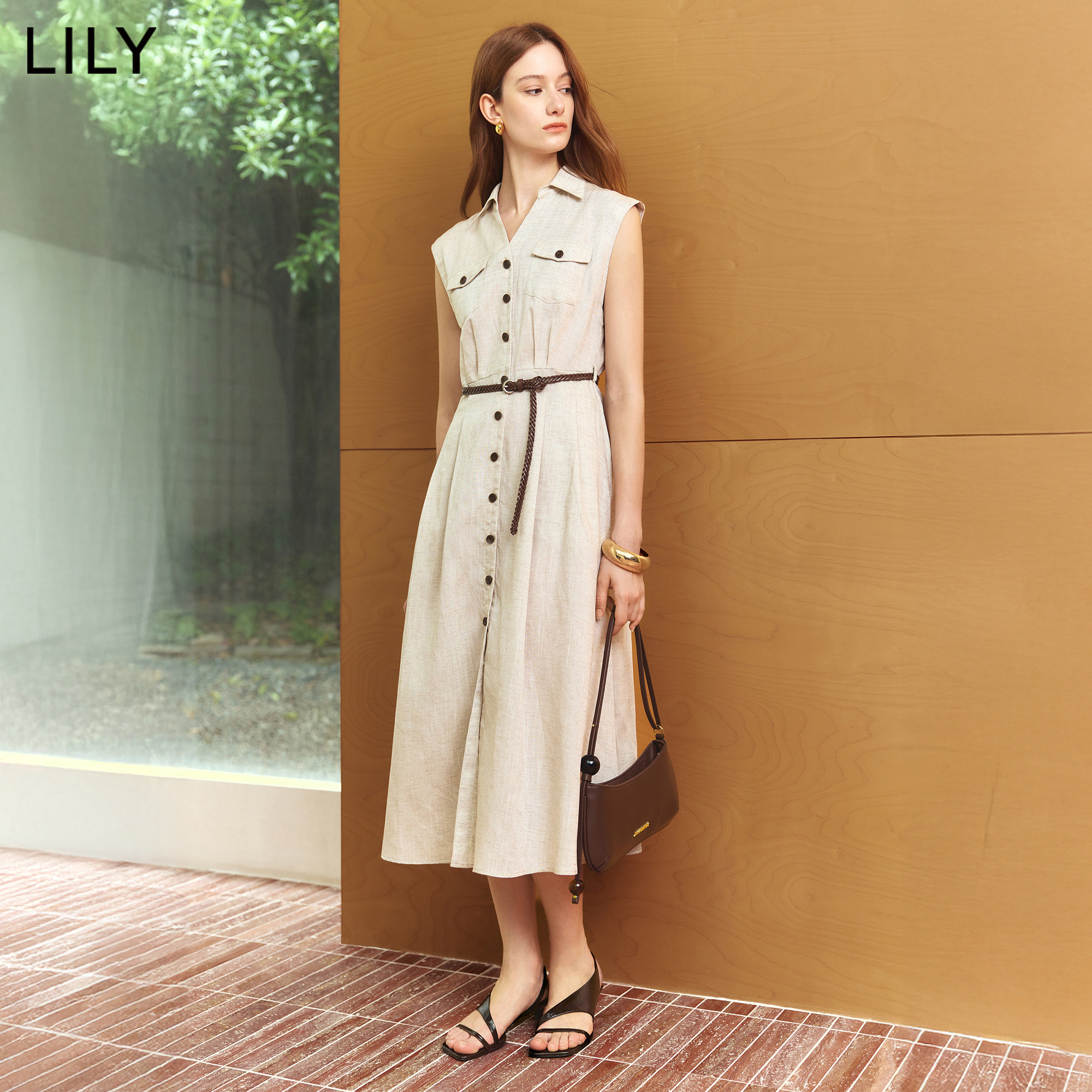 LILY2026夏新款女装莱赛尔亚麻混纺西装领收腰通勤无袖工装连衣裙