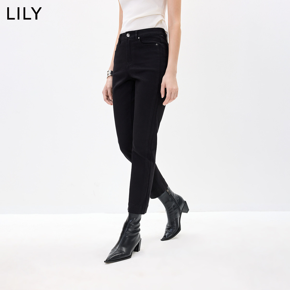 LILY2026秋新款简约显瘦休闲通勤纯色九分小脚法棍裤直筒牛仔裤女