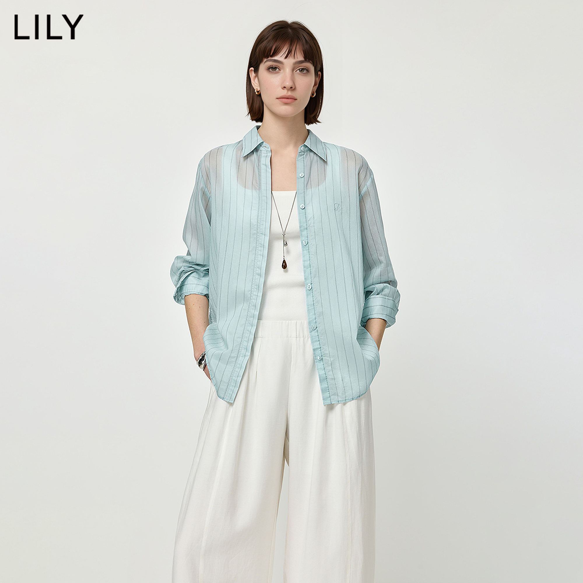 LILY2026夏新款含莱赛尔条纹提花翻领宽松休闲通勤纯色衬衫外套女