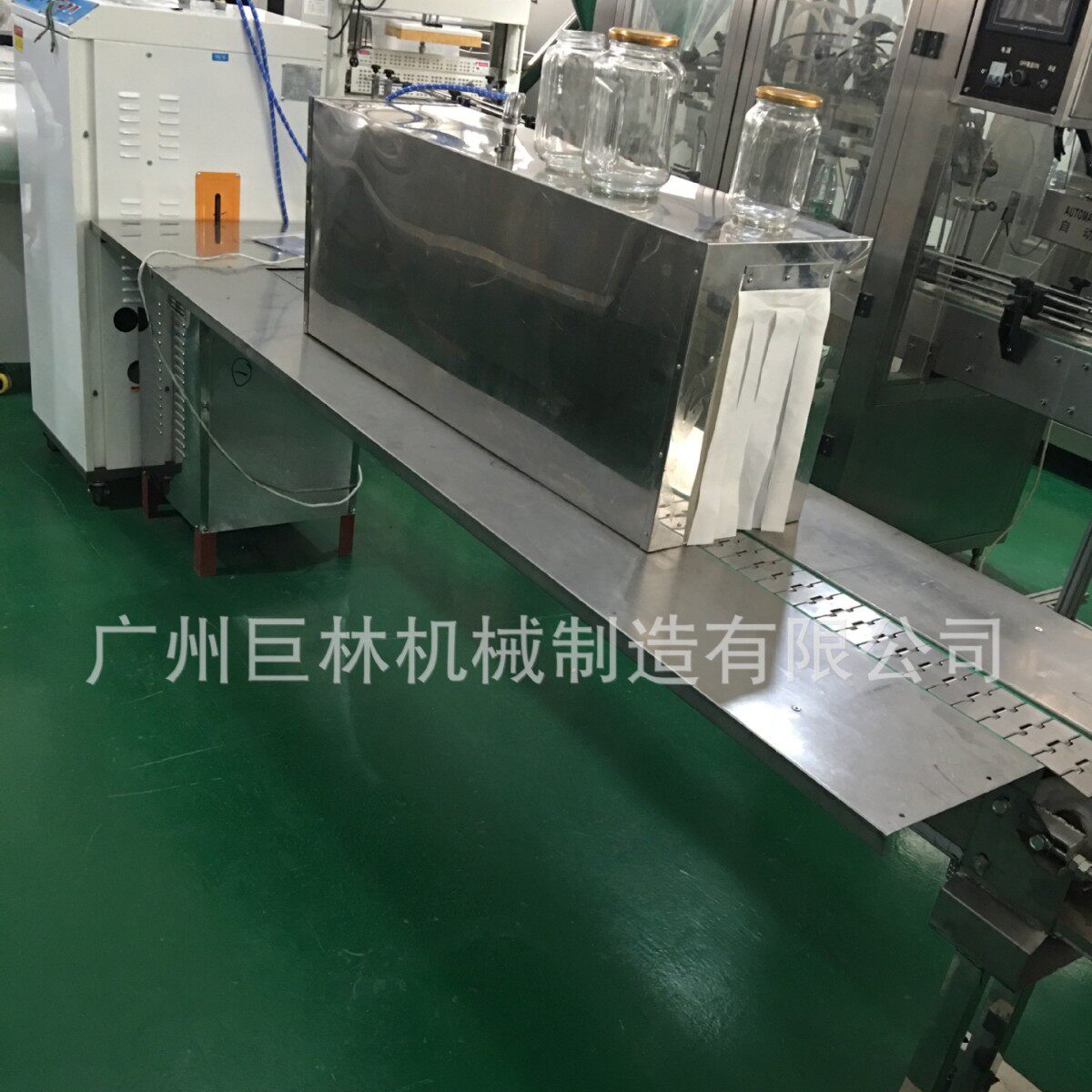 全自动蒸汽收缩机热水烫膜机塑封机瓶身标签蒸汽热收缩包装机