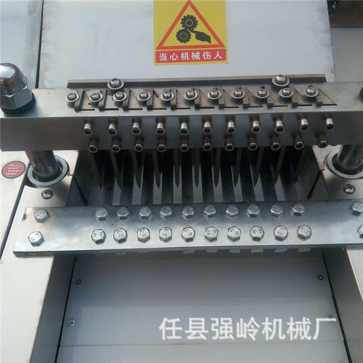 生产新型冻鲜牛肉剁块机剁鸡块机全自动商用切鸡肉块机