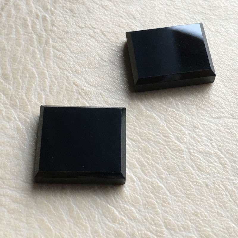 傅小姐翡翠 墨翠戒面，键盘黑，打灯透