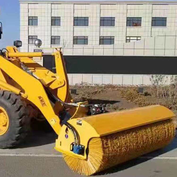 装载机皮卡车可拆卸滚雪刷大型公路环卫除雪设备座驾式路面清雪车