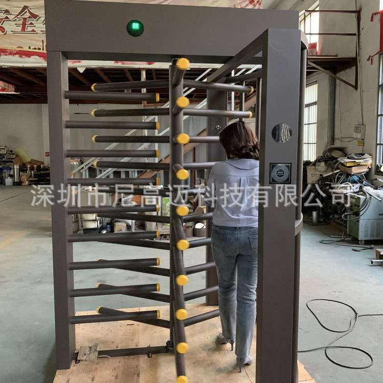 安全通道旋转栅门不锈钢人行立式辊闸机成品全高旋转闸门手推滚动
