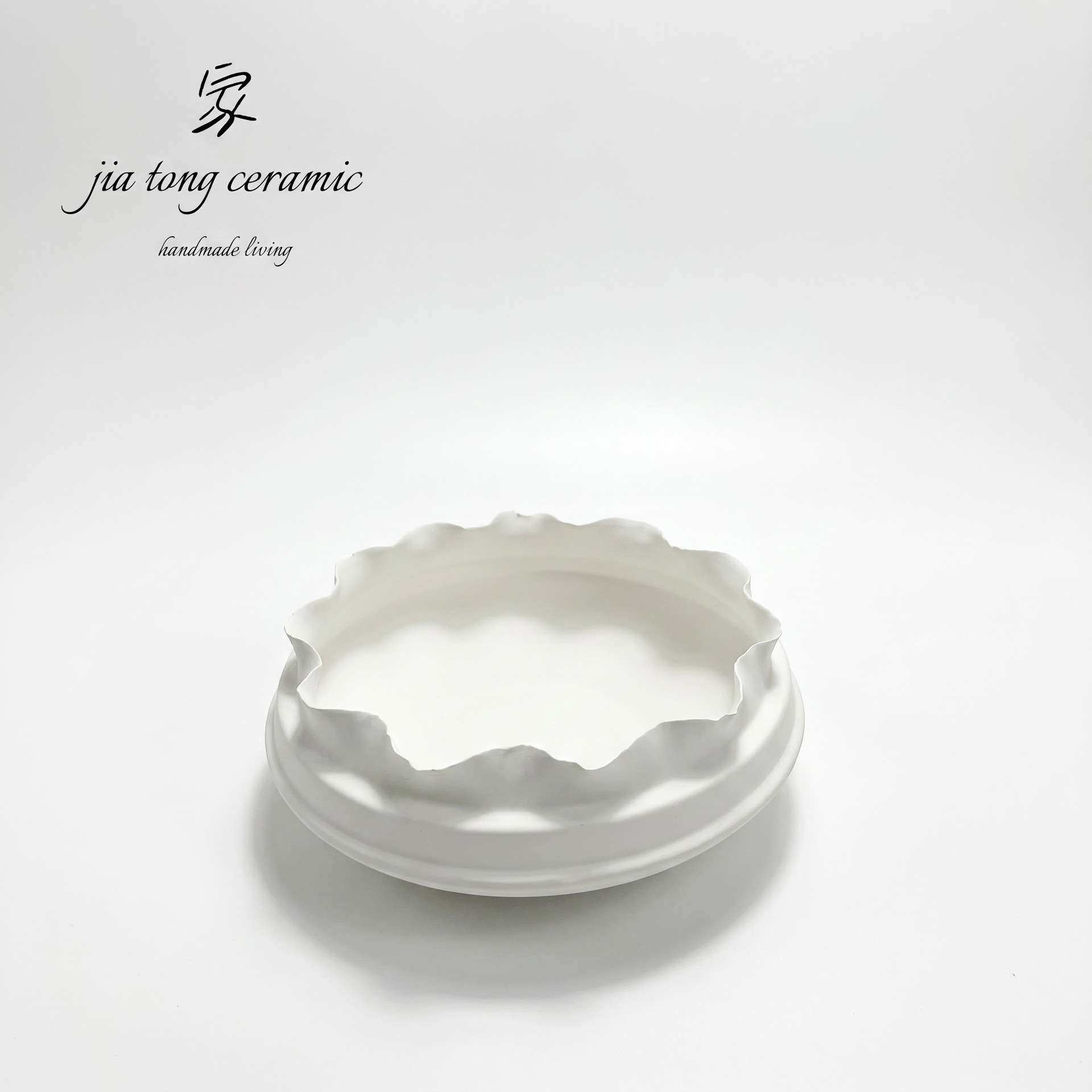 景德镇陶瓷摆件白色花边碗手工制作波浪造型装饰摆件家居工艺品