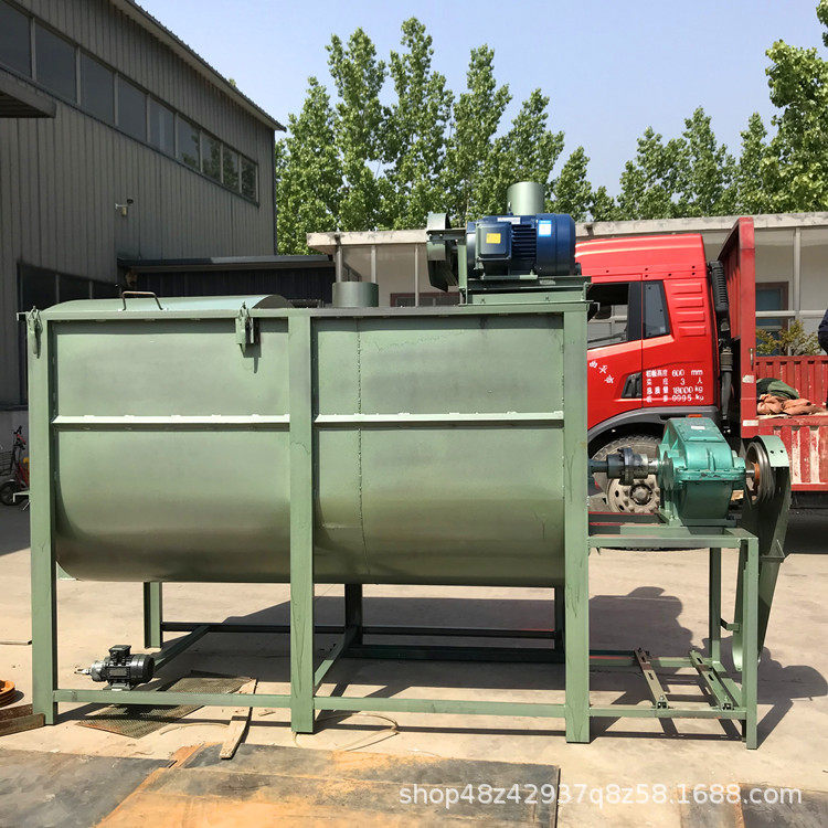 卧式牛羊饲料搅拌机养殖厂草料混合机干湿两用畜牧养殖业设备
