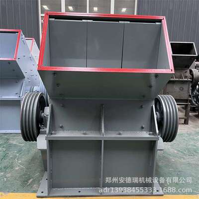 水泥块破碎机 建筑垃圾混凝土块制沙机 小型石头砖块粉碎机