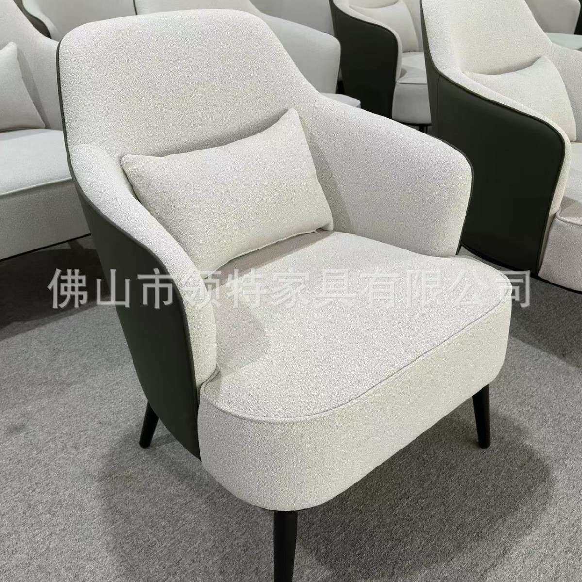 现代简约意式金属麻布休闲椅客厅咖啡厅酒店单人沙发椅设计师单椅
