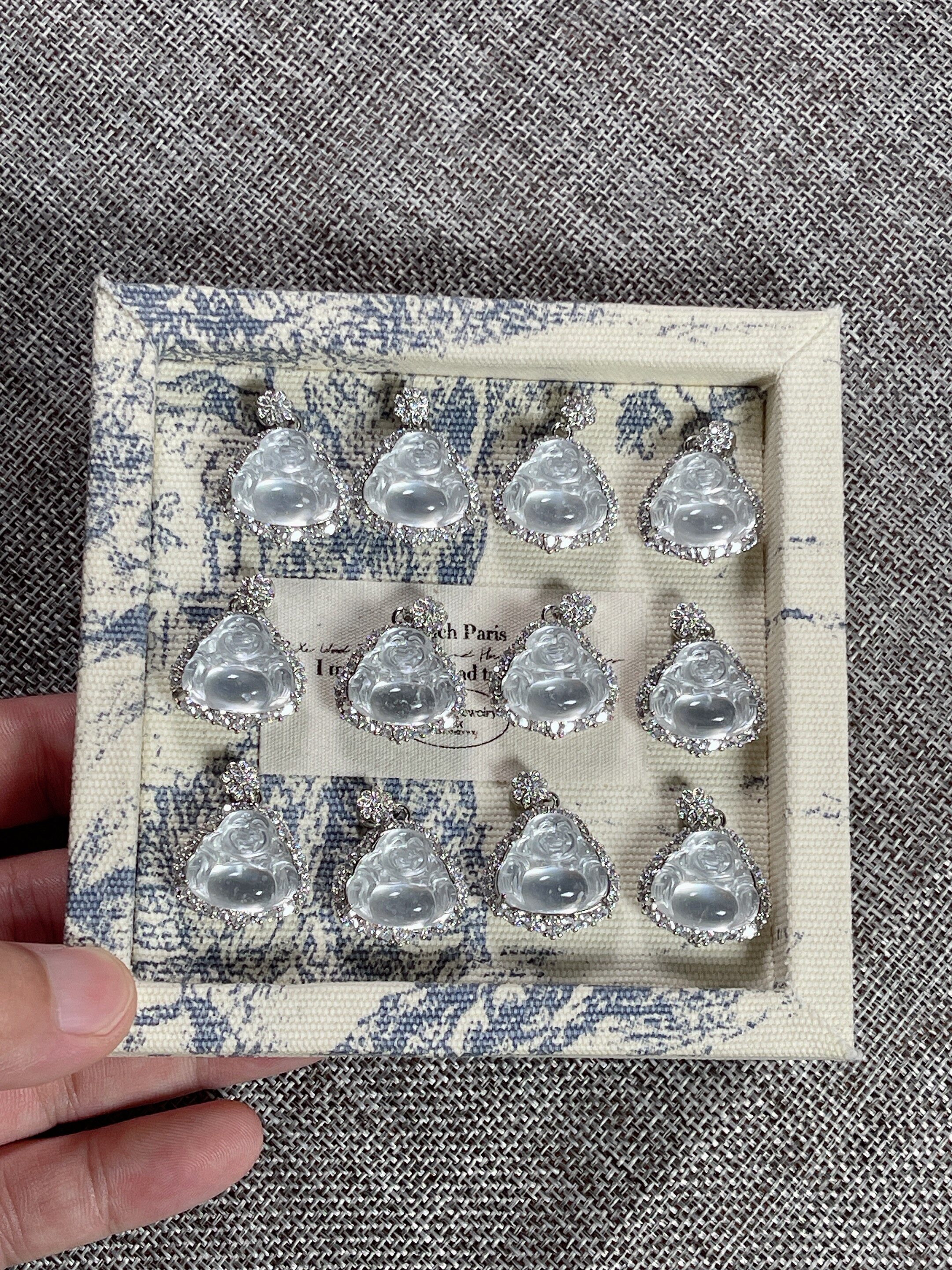 天然A货水沫玉玻璃种佛公吊坠!合金镶嵌裸石尺寸16*14mm