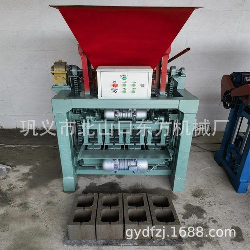 4-35B型带料斗制砖机生产空心砖小型水泥砖机设备生产线配搅拌机