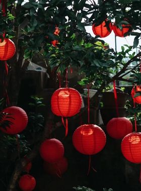 红灯笼婚庆纸灯笼古风手工灯笼婚礼春节元旦装饰新年商场橱窗挂饰
