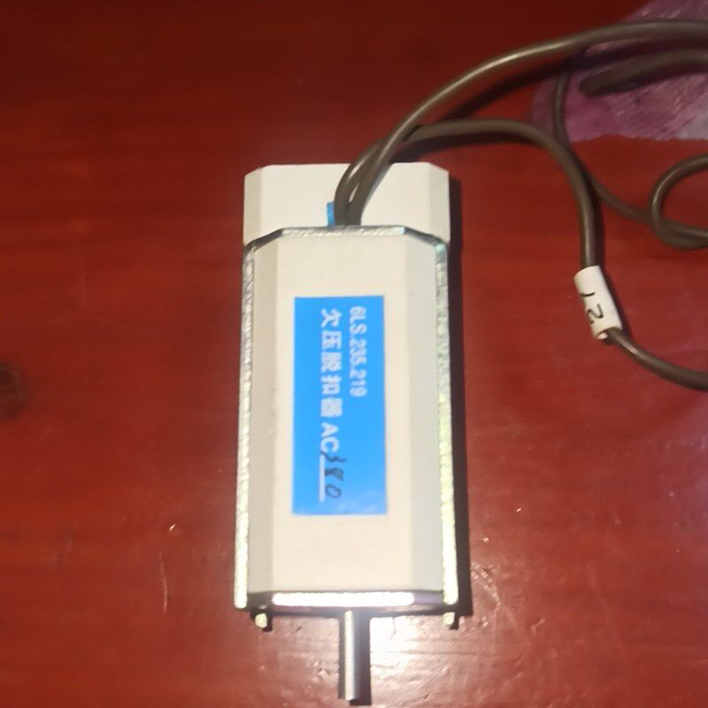 上海人民RMW2-1600欠压脱扣器6LS.235.219分励释能闭合闸线圈217