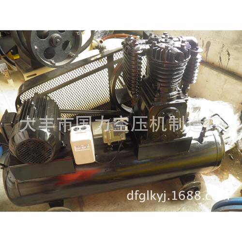 厂家供应Z-0.6/8活塞式皮带式空气压缩机整机