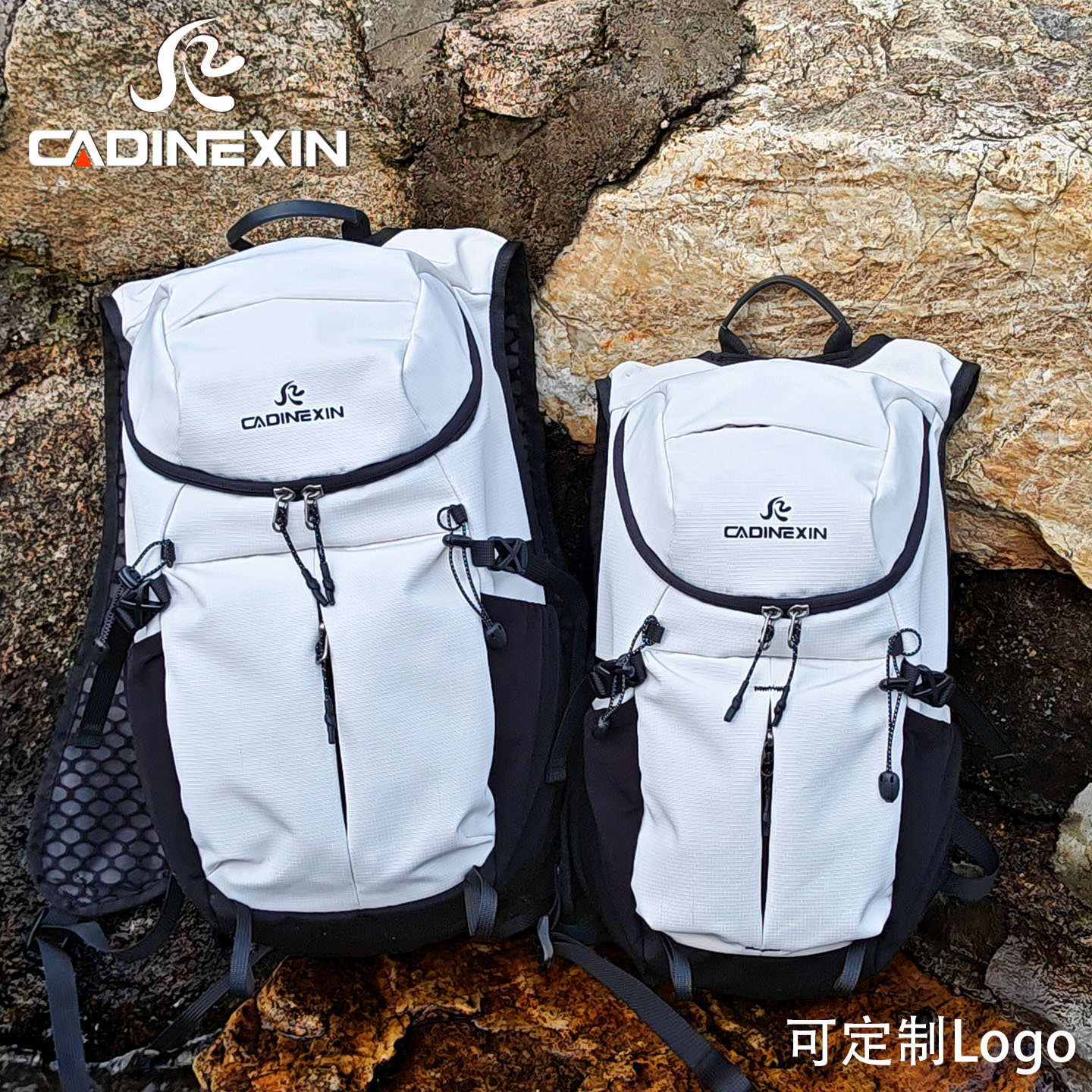 轻量化透气户外登山双肩包