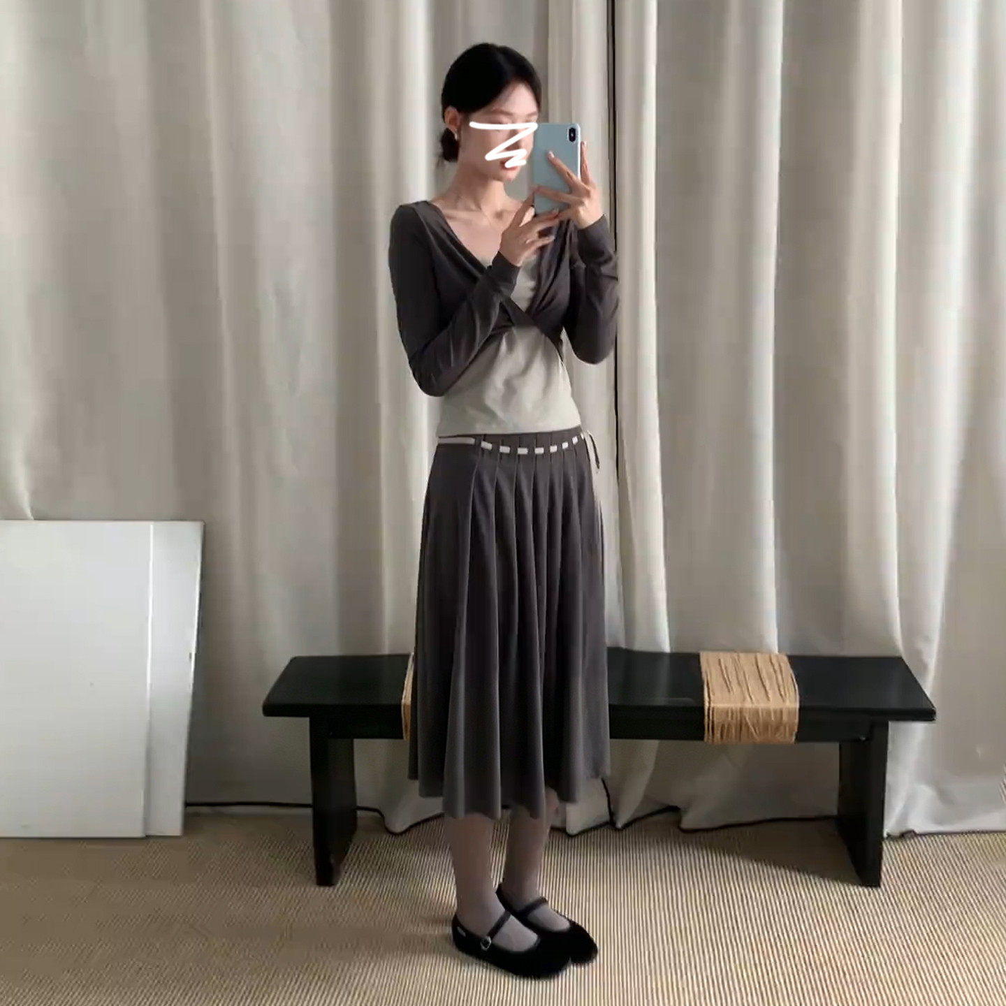 韩系文艺风清冷感女装穿搭早秋季氛围感新款上衣背心半身裙子套装