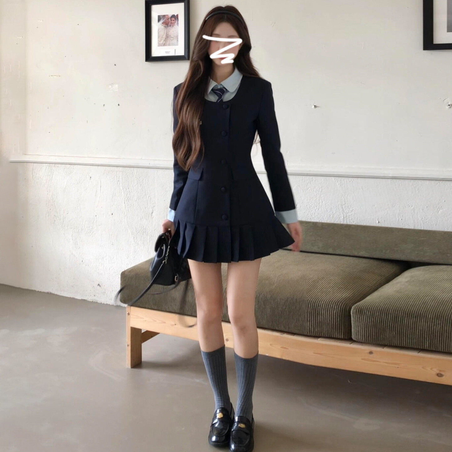 韩系学院风韩剧女主穿搭早秋新款藏蓝色西装连衣裙子女装百褶短裙