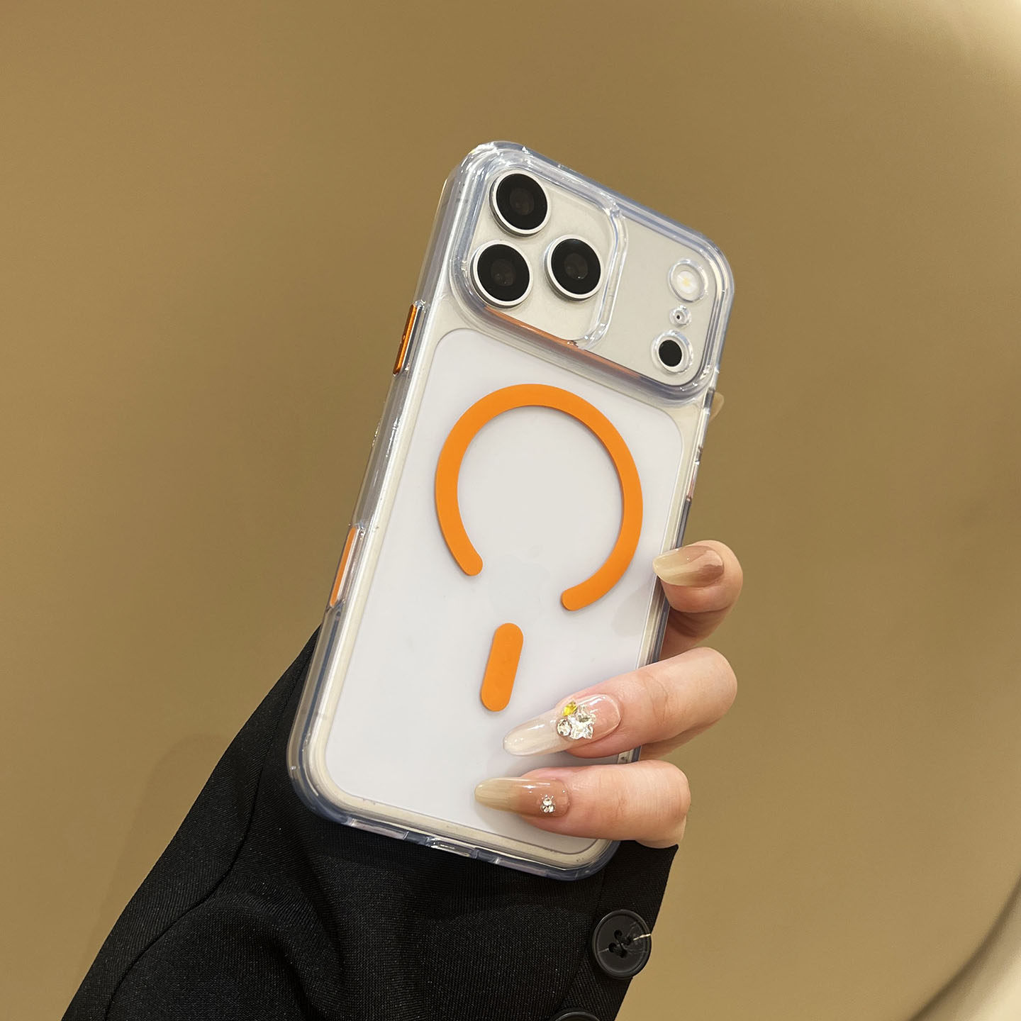 适用iPhone17系列磁吸防摔手机壳