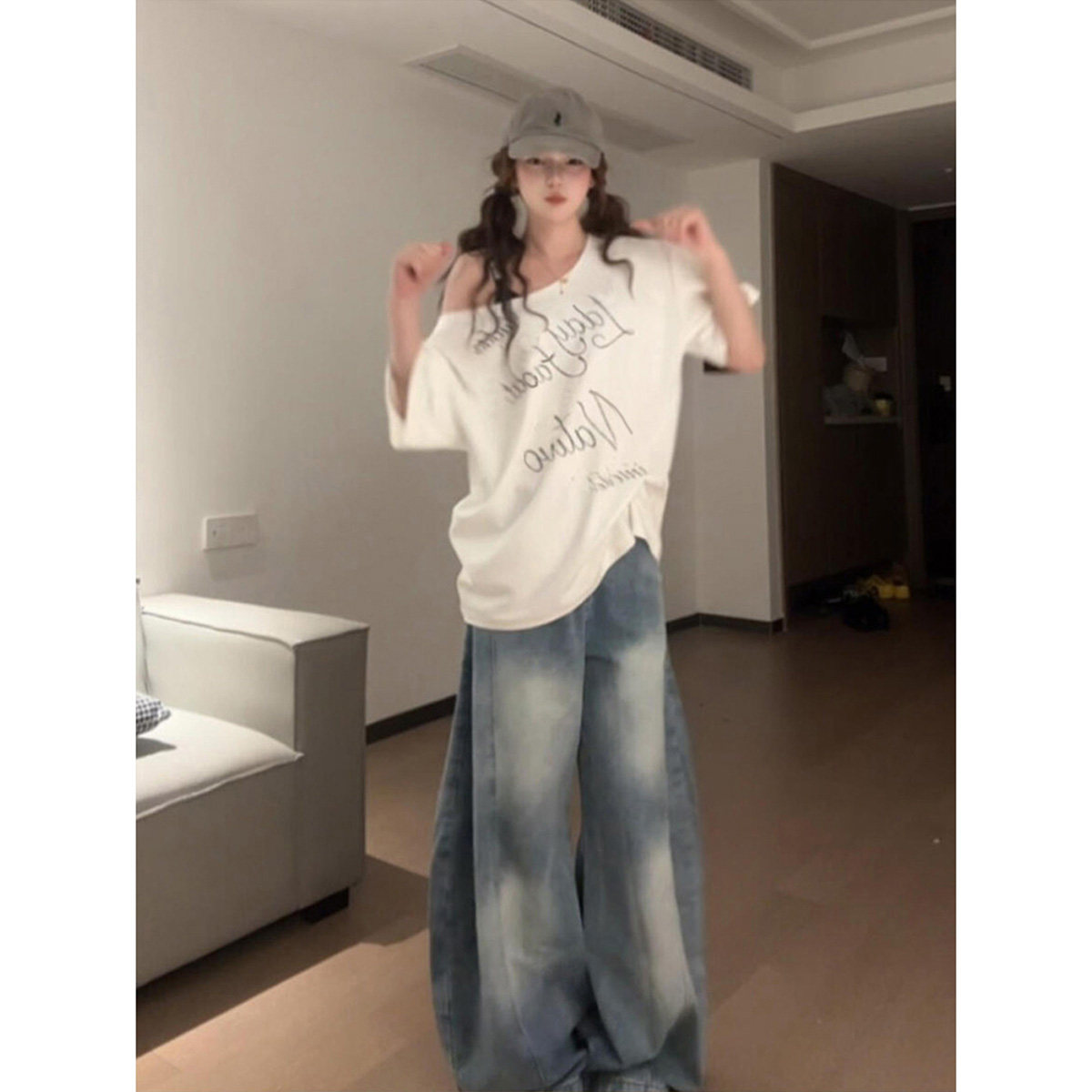 美式松弛感纯欲斜露肩短
