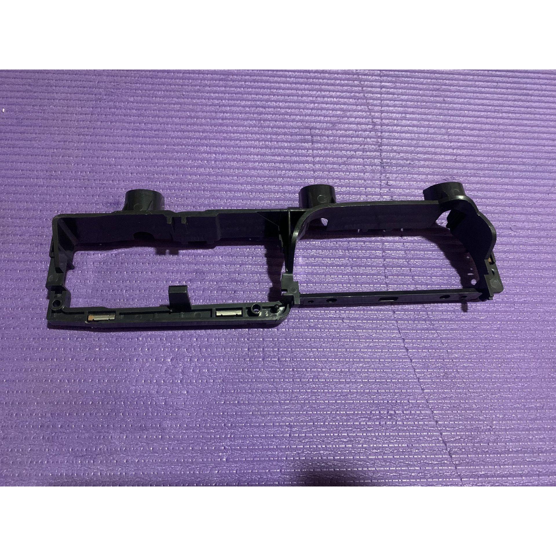 帕萨特B5领驭左前门升降器开关拉手底座内拉手支架 3B1867179C