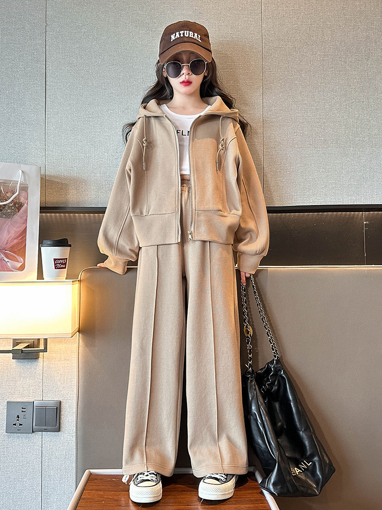 여자 정장 가을 옷 2024 새로운 유행 어린이 유행 여자의 봄 가을 스포츠 한국어 재킷 투피스 세트