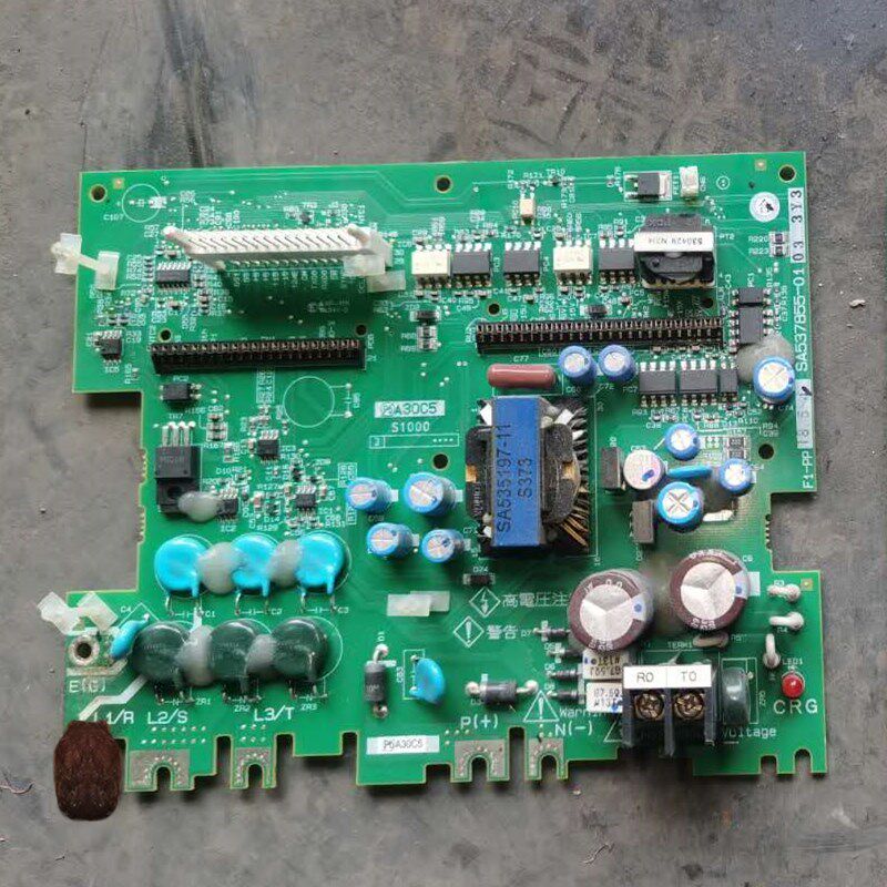 富士变频器VP F1S F1-PP 18.5-4 SA537855-01 22KW主电源驱动板