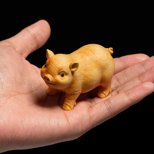 黄杨木雕招财福猪创意工艺品文玩把玩手把件可爱生肖猪小动物摆件