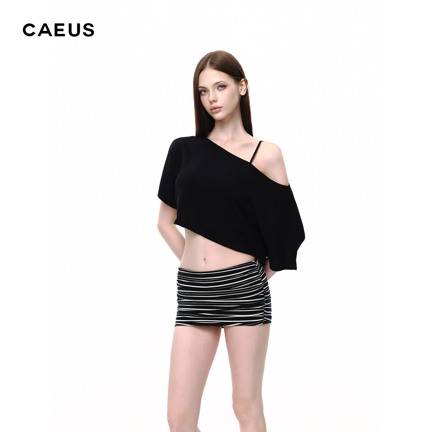 CAEUS 黑色短袖t恤女夏季宽松显瘦短款外穿罩衫体恤辣妹斜肩上衣