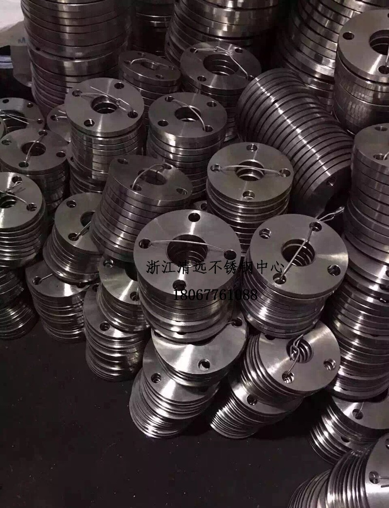 304不锈钢法兰片圆钢锻打锻料316L平焊法兰盲板堵片10公斤压力10P