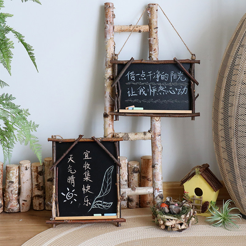 原木小黑板桦木墙面挂式留言板橱窗咖啡馆幼儿园装饰拍摄道具摆件